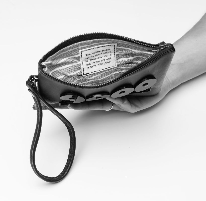 Clutch - Cross - Brown