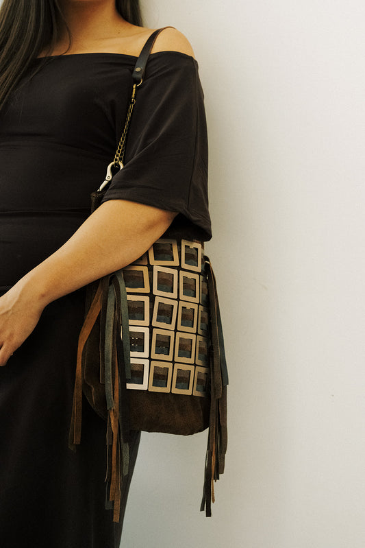 GIGI - CURVE BROWN